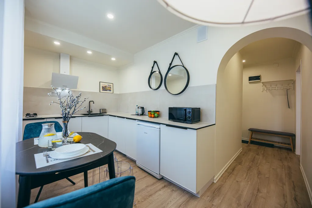 Квартира Апартаменты комфорт класса на Колоскова — Калининград