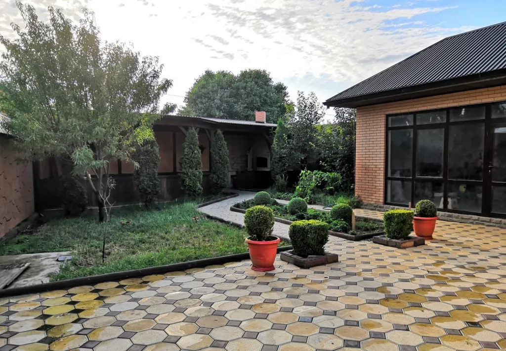 Коттедж Уютное пространство для великолепного отдыха — аренда посуточно в Махачкала