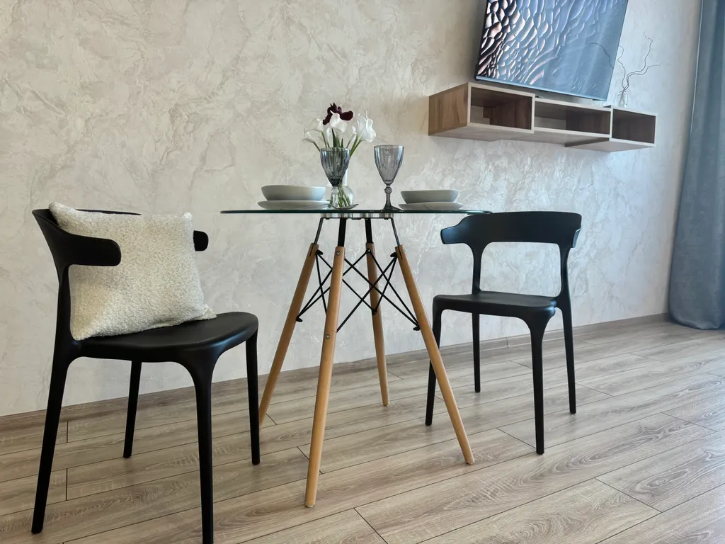 Квартира Квартира Просторная евродвушка с двумя Smart-TV в Прованс — Новосибирск