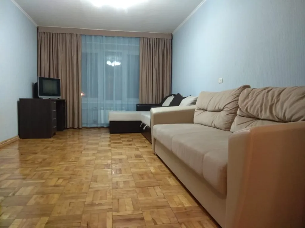 Уютная квартира — аренда посуточно в Челябинск