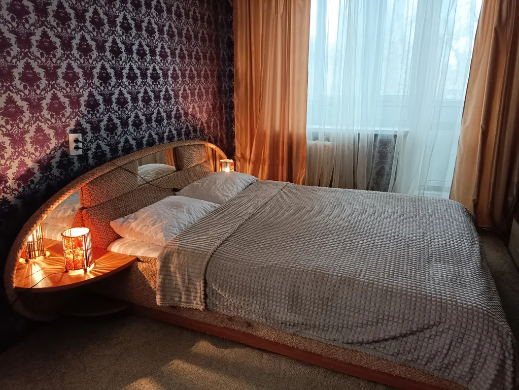 Уютная квартира, С домашней атмосферой. — аренда посуточно в Саратов