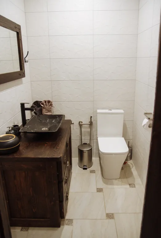 Комфортабельный коттедж с видом на озеро