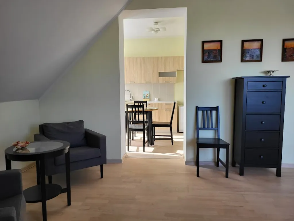 Двухэтажный коттедж на участке 8 соток