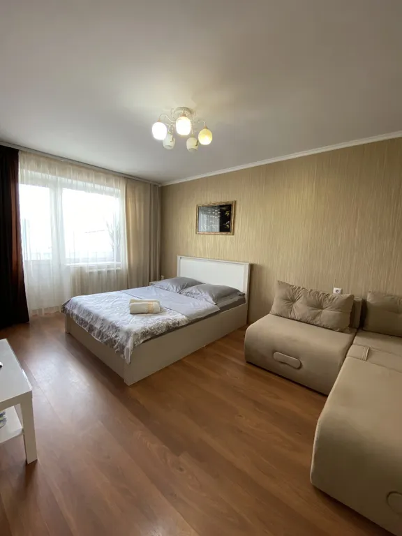 Уютная и светлая двухкомнатная квартира