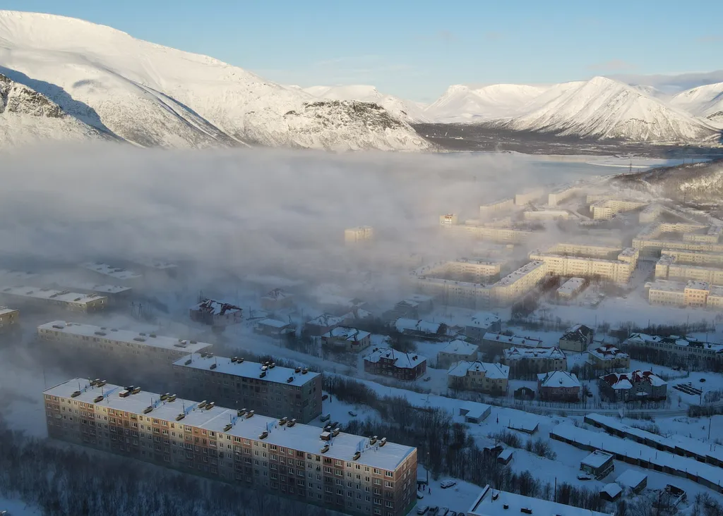 Квартира 1-комнатная Квартира — Кировск