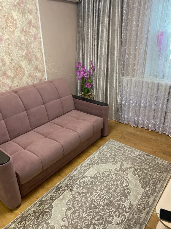 Светлая просторная квартира с балконом и шикарным видом на море