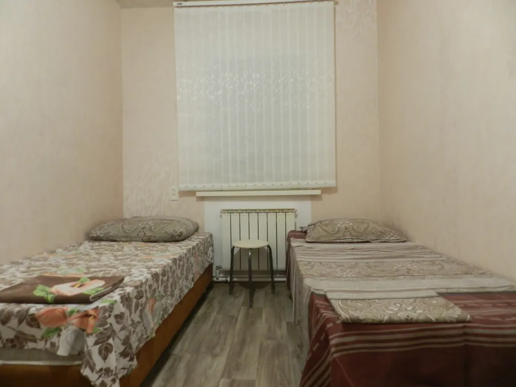 Трёхкомнатная квартира в частном доме