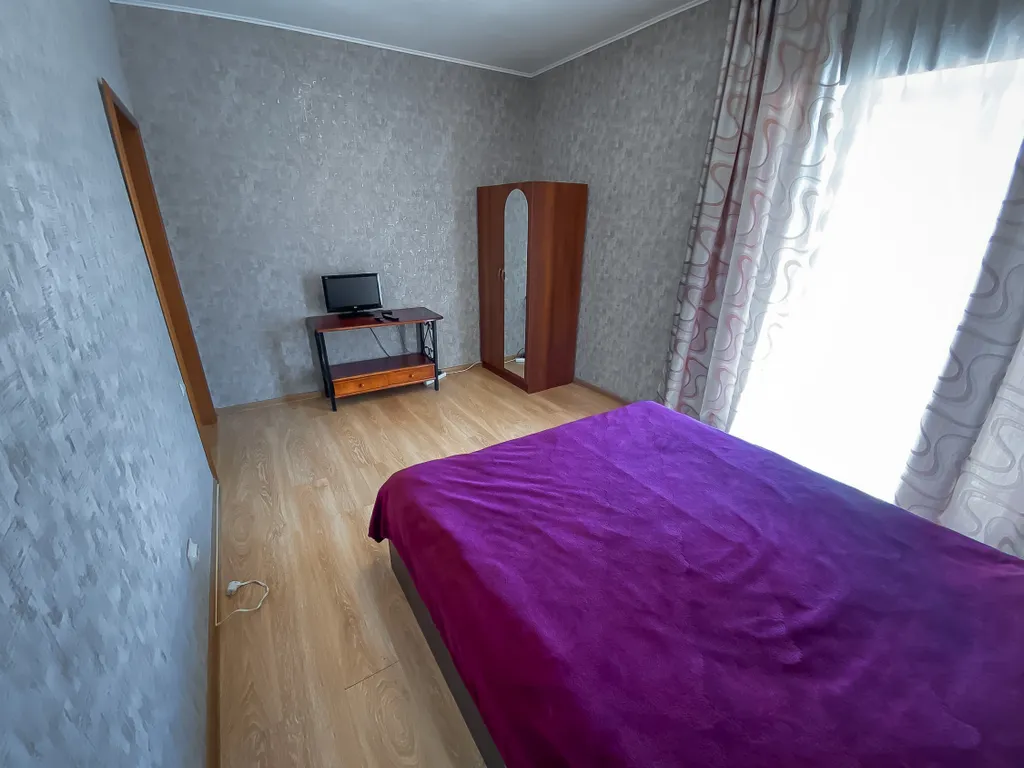 Частный дом с видом на море возле Ялты