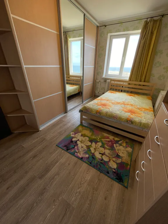 Большая и уютная квартира с видом на море