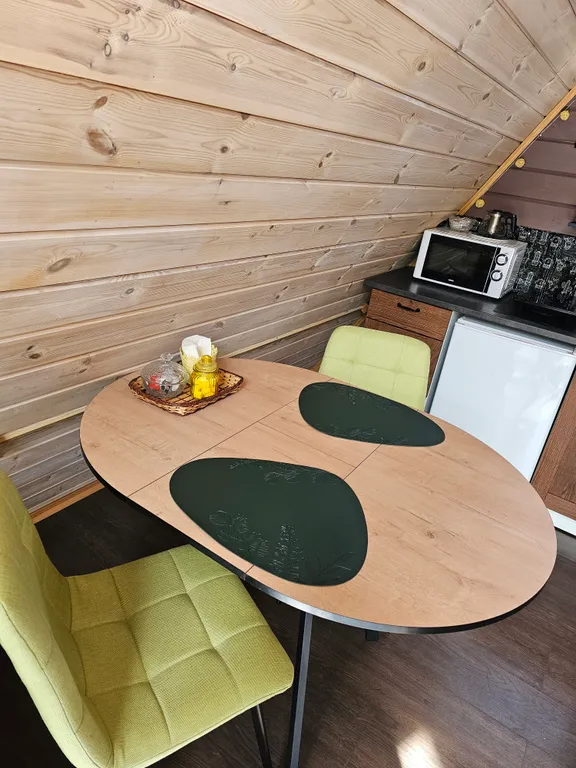 Дом-шалаш(один) с видом на лес