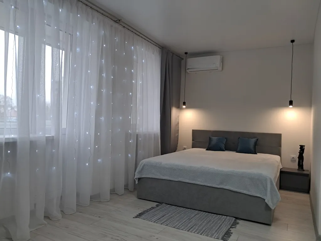 Уютная современная квартира в самом центре города — аренда посуточно в Брест