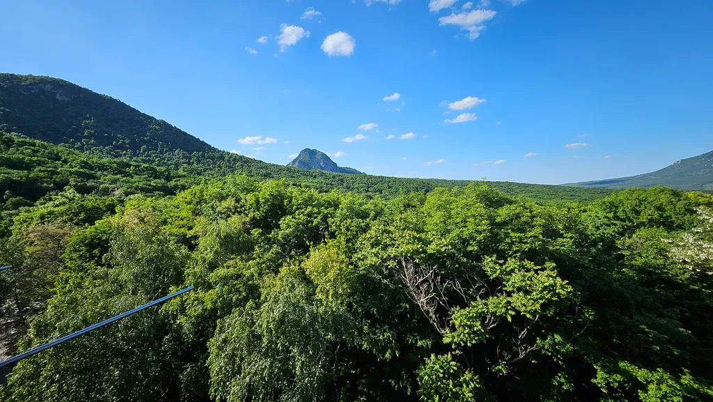 Студия с видом на горы в курортном районе