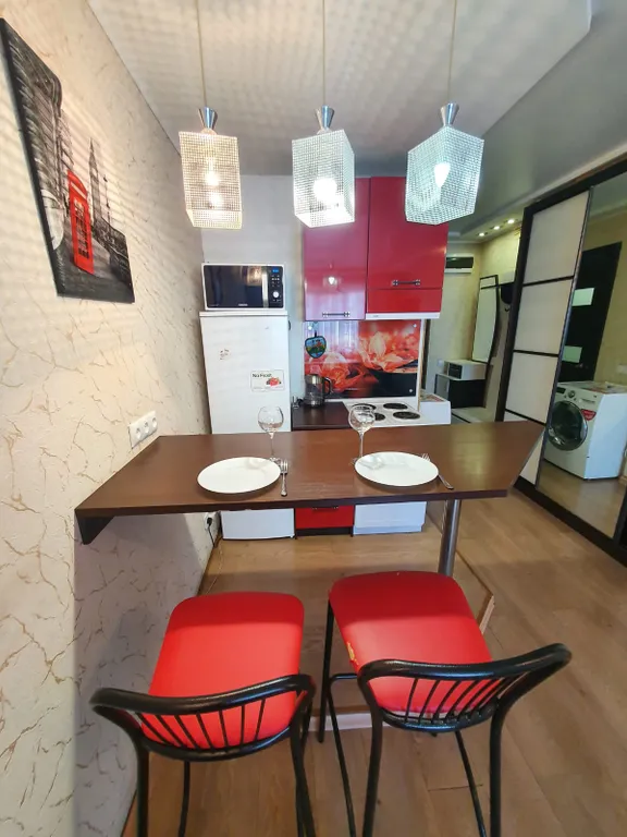 Студия, рядом с Золотым Мостом