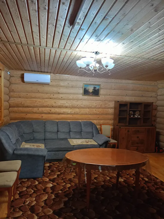 Дом на берегу реки Волга