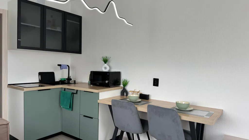 Студия на высоком этаже