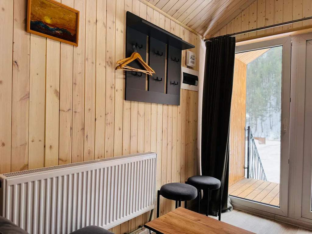 Дом с видом на сказочный лес