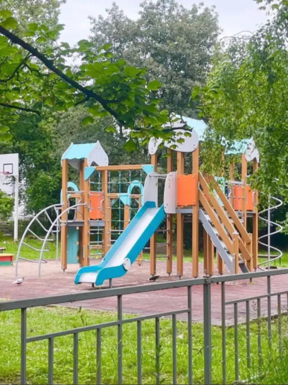 Квартира Двухкомнатные апартаменты Александра — Пионерский