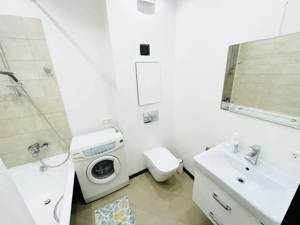 Апартаменты люкс с кондиционером и евро-ремонтом