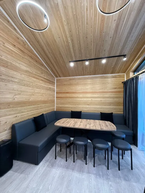 Дом с баней у реки