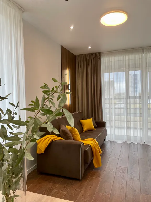 4-х комнатные апартаменты рядом с ТРК Планета