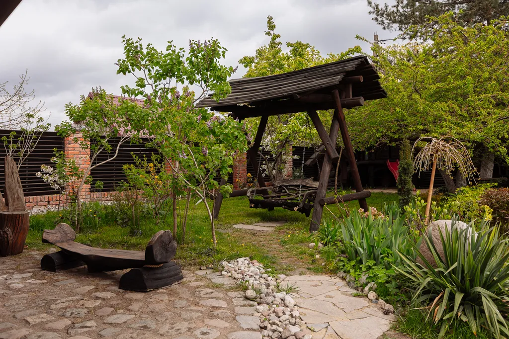 Шикарный дом из сруба с баней и бассейном