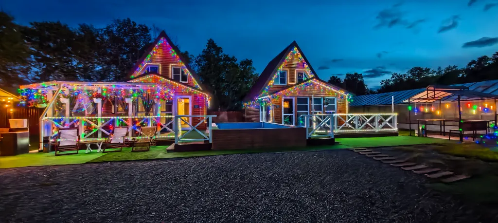 Домик с бассейном ААГ