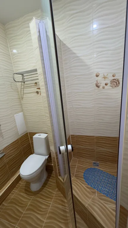 Квартира Квартира Трехместный номер «Стандарт» — это номер романтик: солнце, море и уют! — Геленджик