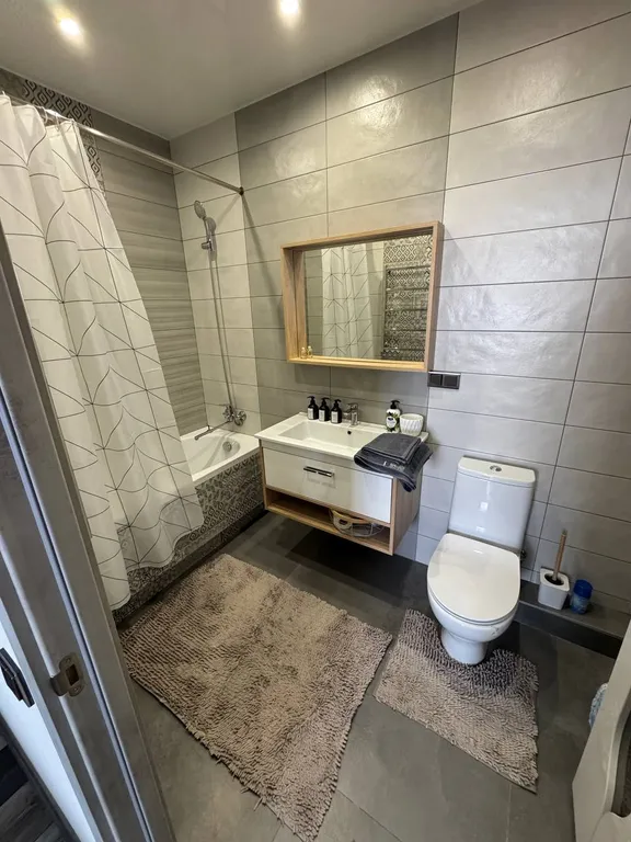 Уютная евро 2 комнатная квартира в комфортном месте