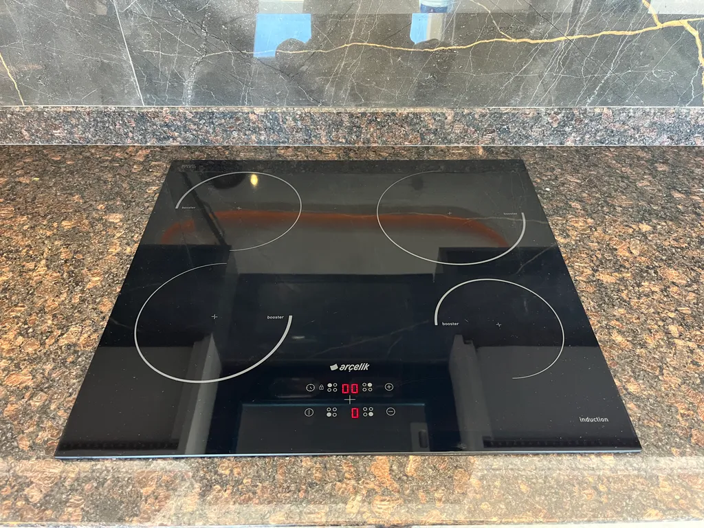 Просторная 2-этажная квартира с видом на море 10 минут от пляжа