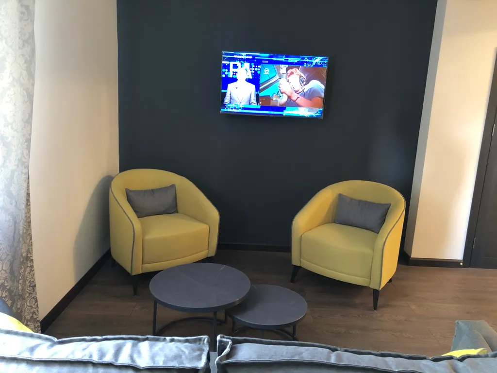 Уютная евро-трехкомнатная квартира с евроремонтом