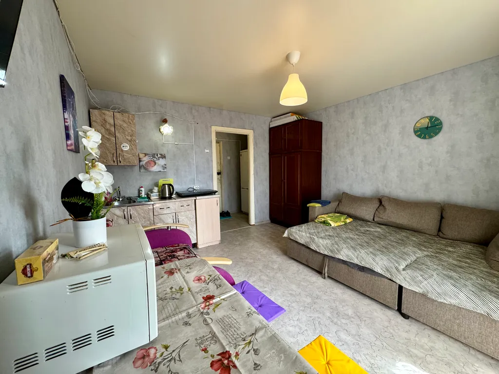 Квартира-студия возле Кировского рынка