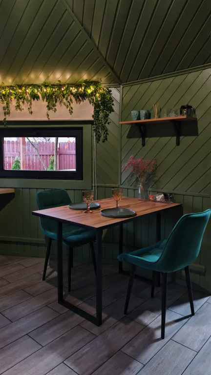 Уютный загородный домик для двоих с верандой и приватной территорией