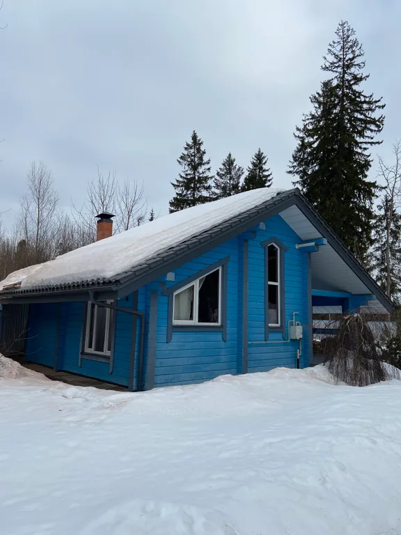 Дом с русской баней на дровах в тихом уютном месте