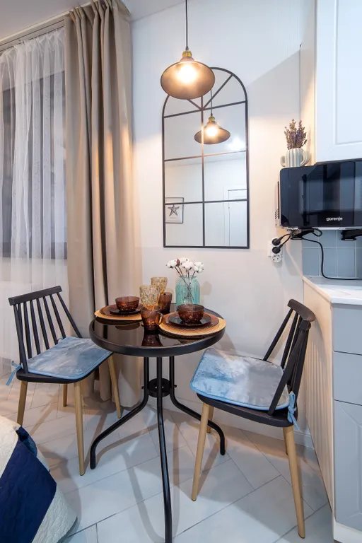 Стильная уютная инстаграммная студия "тропики" в элитном жк