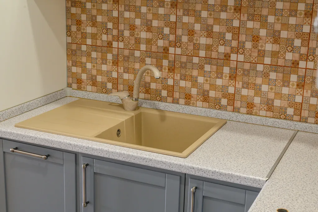 Квартира Изумрудная студия в Молодежке — Алматы