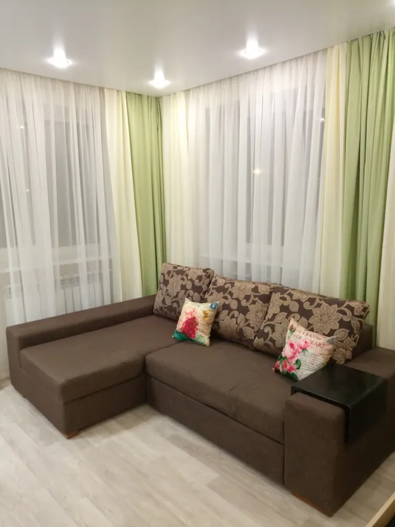 Апартаменты 40 м  с уютным балконом.