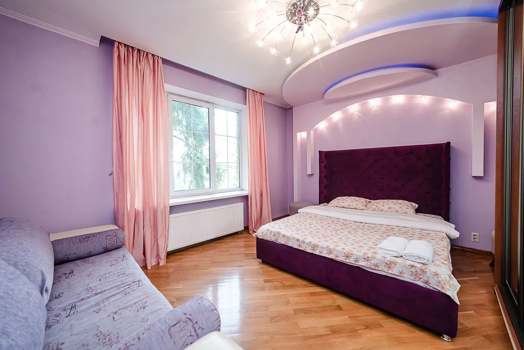 Бассейн и сауна включены