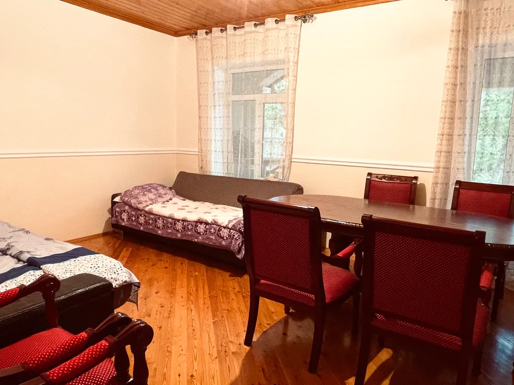 Уютный домик в высокогорном районе Горная Вершина