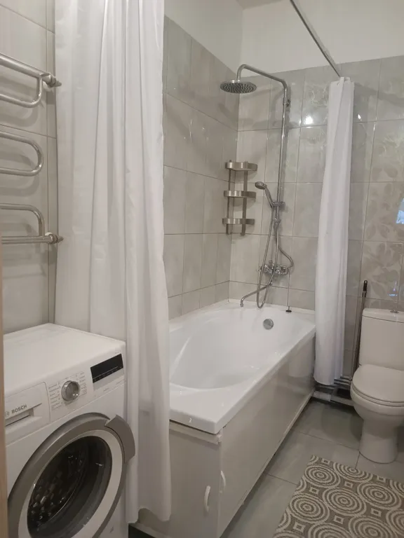 Уютная и красивая квартира в центре с 3 спальнями