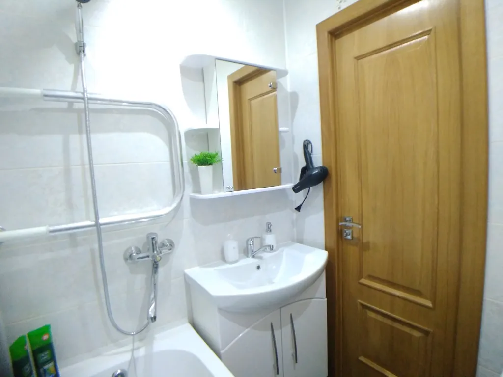 1-комнатная возле ТЦ Корона