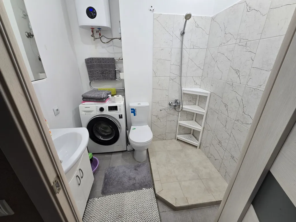 Квартира Квартира Уютная просторная студия — Адлер