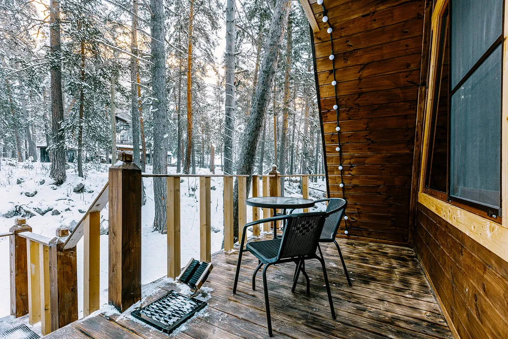 Просторный коттедж в лесу