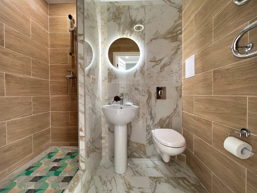 1 к.кв. в 20 минутах езды от центра не берем оплату за уборку