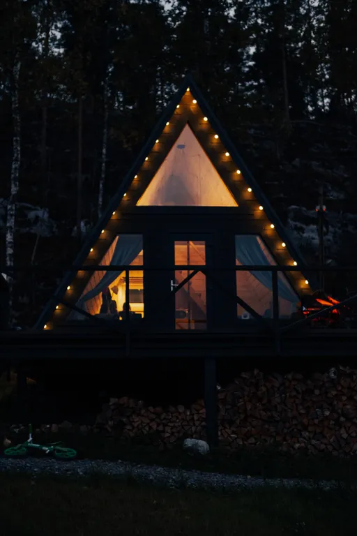 Дом с видом на озеро рядом с Ладожскими шхерами