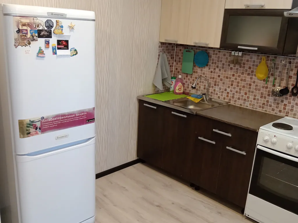 Уютная квартира в новом микрорайоне — аренда посуточно в Тобольск