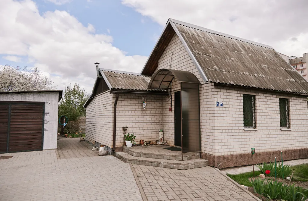 Уютный домик на тихой улице(отопление и горячая вода круглогодично)