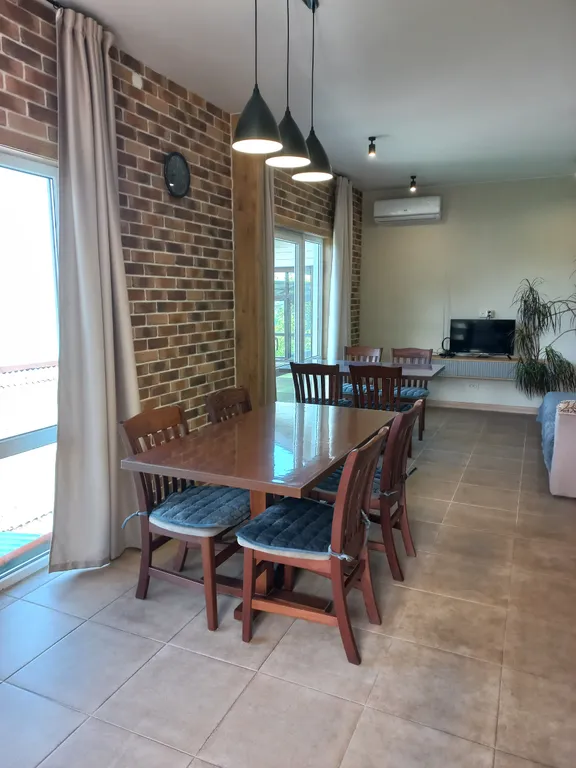 Дом с видом на море