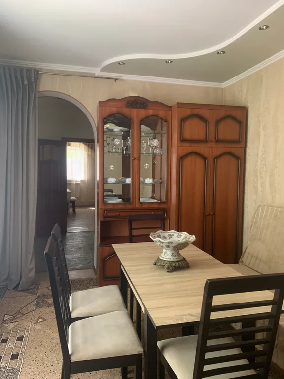 Большой уютный дом