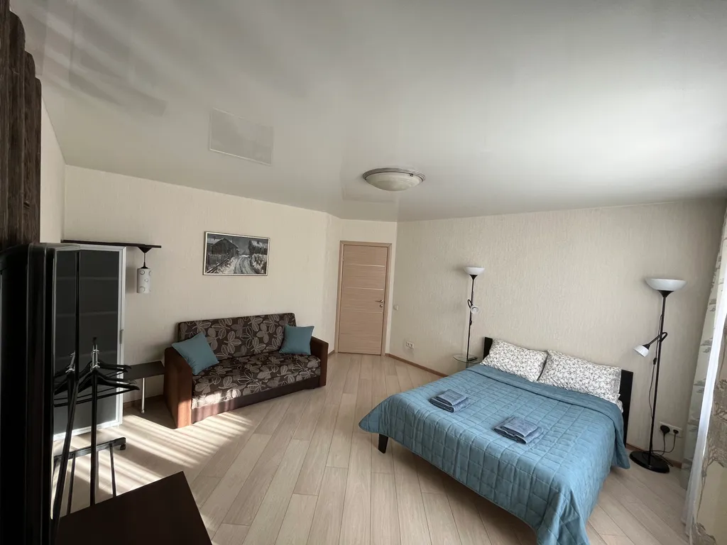 Для доброго гостя и ворота настежь