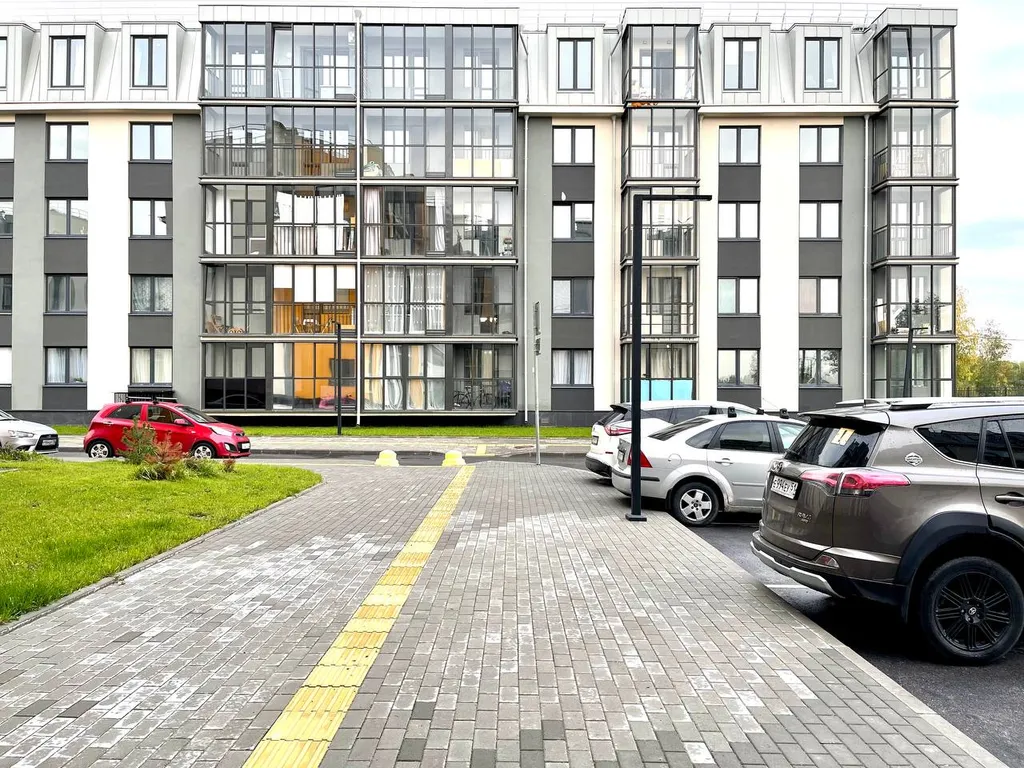 Квартира Квартира Шикарная двухуровневая студия с джакузи, рядом с НИИ Турнера, вокзалом — Пушкин